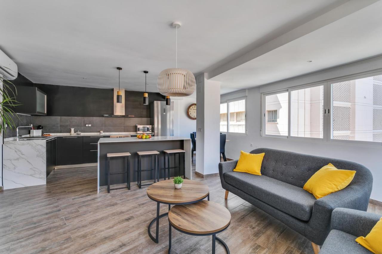 Luxury Apartment City Center Аліканте Екстер'єр фото
