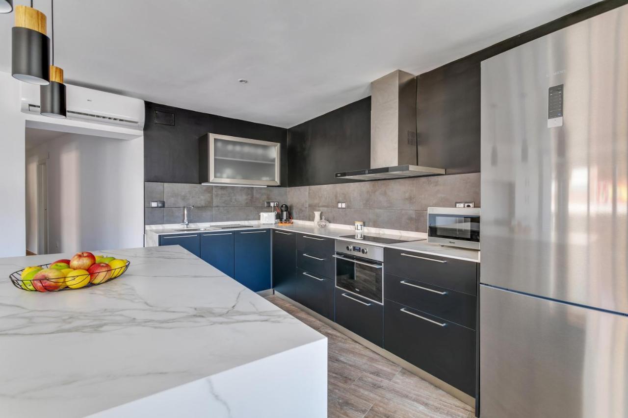 Luxury Apartment City Center Аліканте Екстер'єр фото